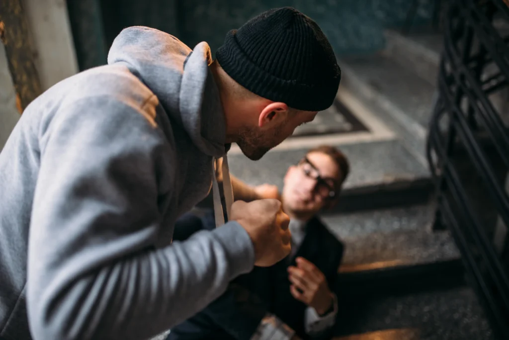 Kasten Yaralama Suçu Nedir? Cezası Ne Kadardır?